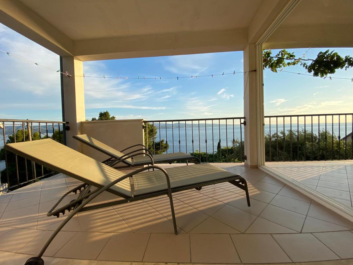 Apartmani Mateo Omiš Buitenkant foto