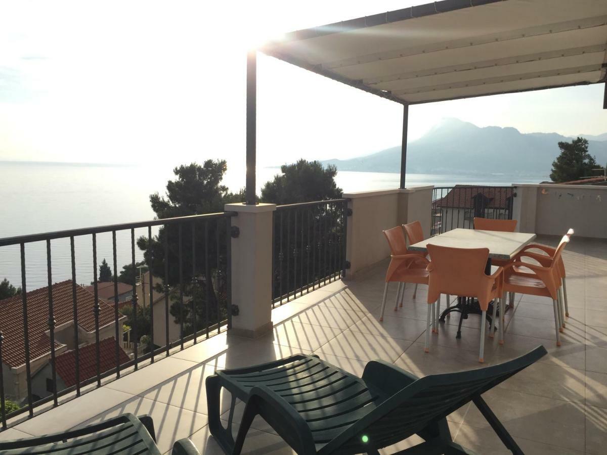Apartmani Mateo Omiš Buitenkant foto